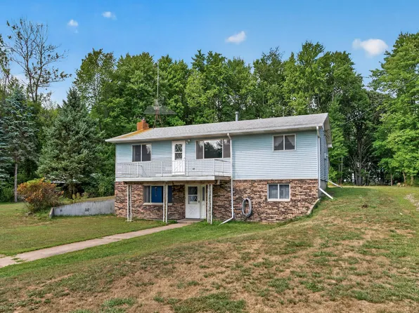 4731 287th Ct NW, Isanti, MN 55040