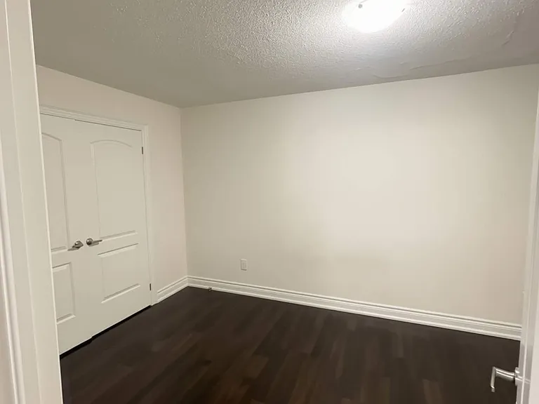 240 Seaview Hts — Photo 15