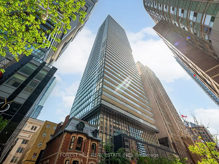 15 Grenville St #4708 — Photo 1