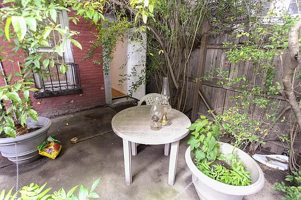 Rented by Gatsby Enterprises, LLC | media 22