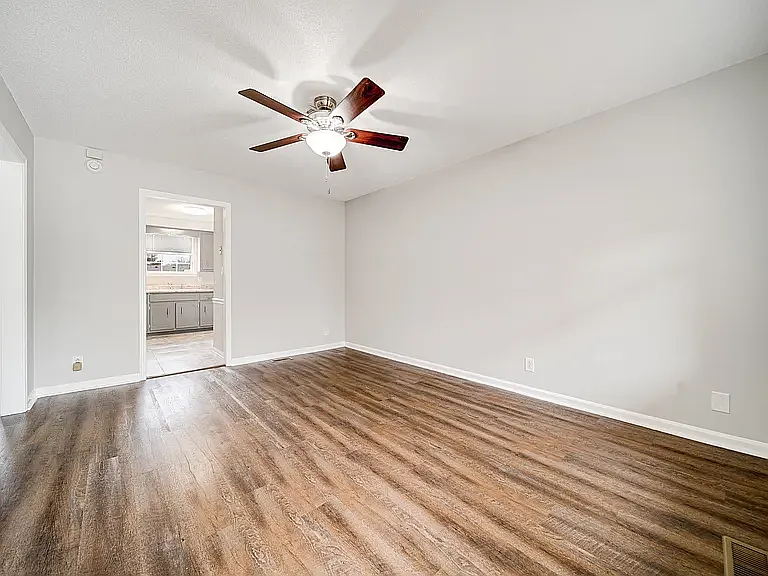 634-634B R S Bradley Blvd #B — Photo 4