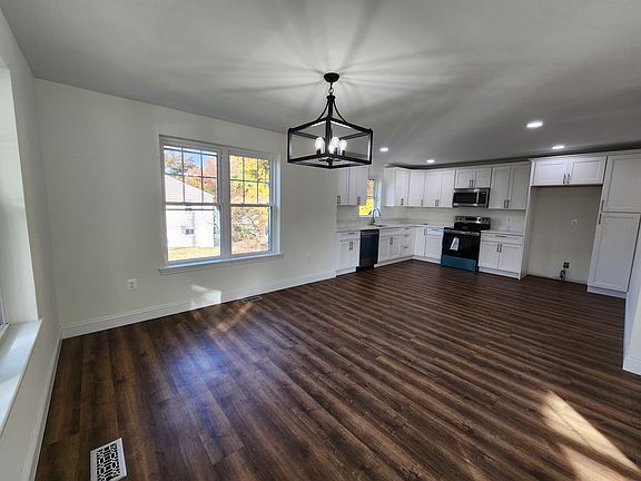 Gorgeous Open Concept View (Copyright Politeuma Management Group)