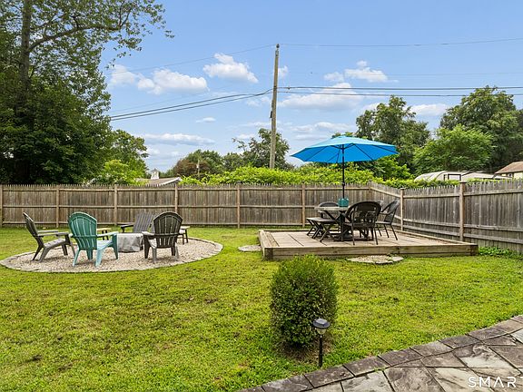 3rd image of 72 Alpine Drive