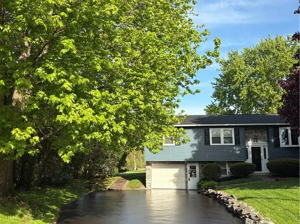 373 Newport Rd, Utica, NY 13502