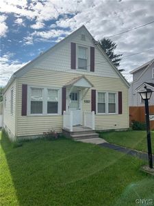 3242 Oneida St, Chadwicks, NY, 13319