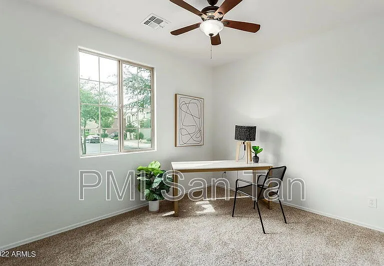 23797 S 213th St — Photo 9