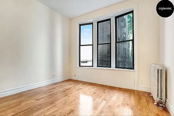 Rented by Triplemint | media 2