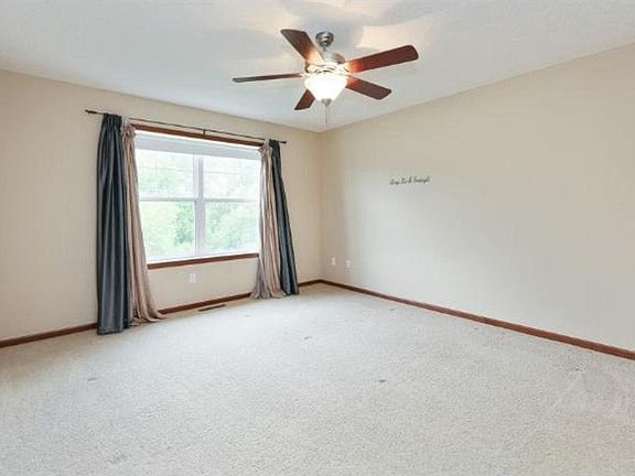 5th image of 15641 60th Ave N