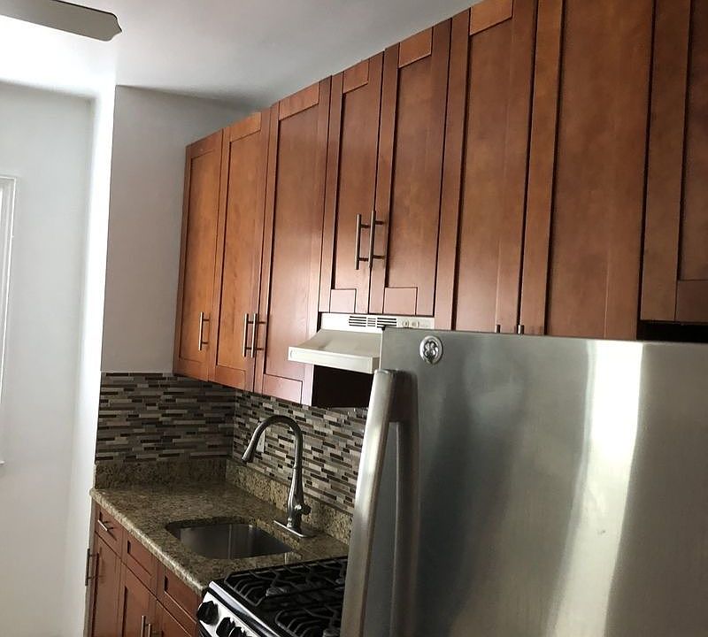 1st image of 2116 73rd St