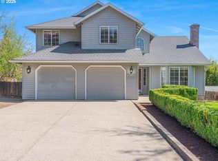 2955 Forest Gale Dr, Forest Grove, OR 97116