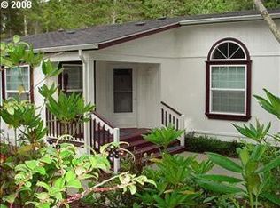 88909 Twin Lakes Ct, Florence, OR 97439