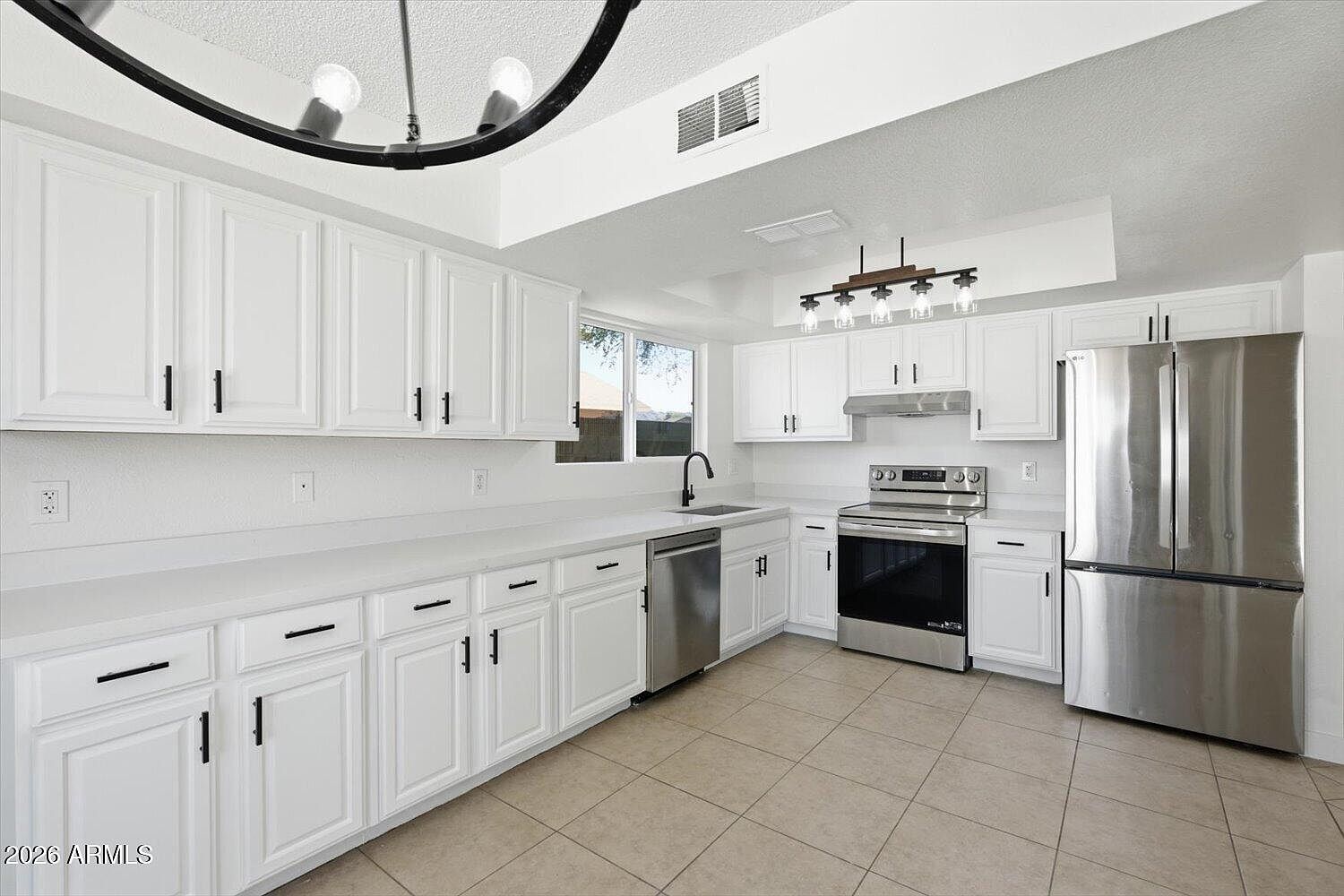 6609 S 17TH Place, Phoenix, AZ 85042 | MLS #7025501 | Zillow