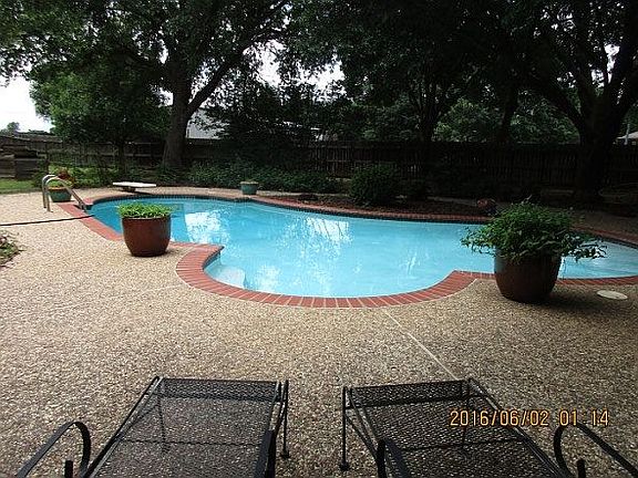 Pool view from second gate
