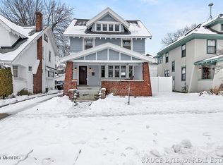 1351 Thomas St SE, Grand Rapids, MI 49506