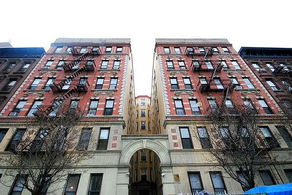 Rented by Bold New York | media 18