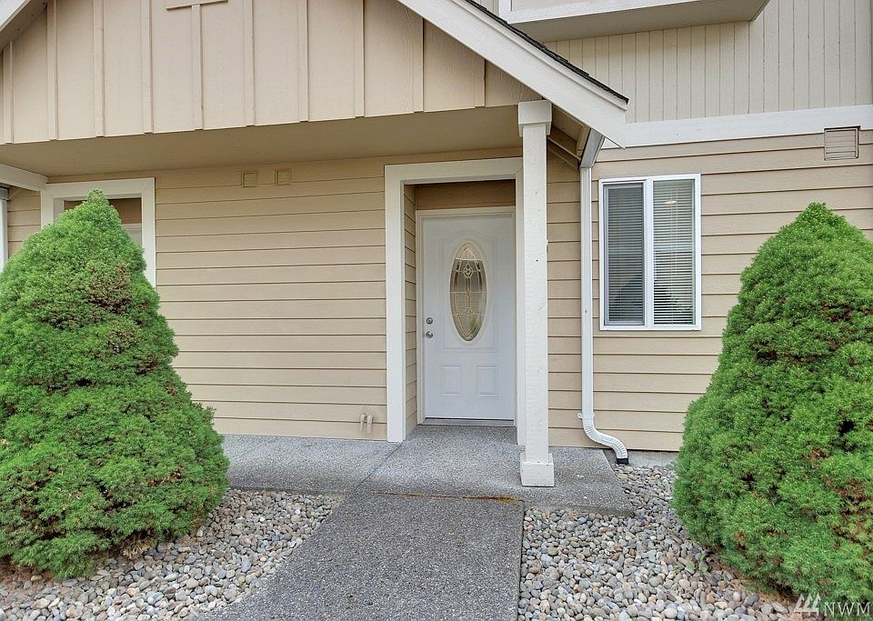 1st image of 112 174th St S Unit G