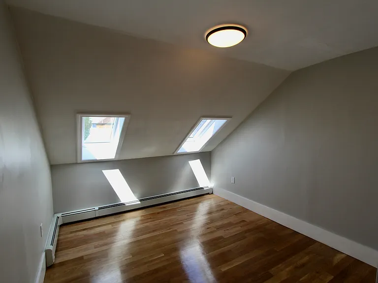 508 Revere St #3 — Photo 6