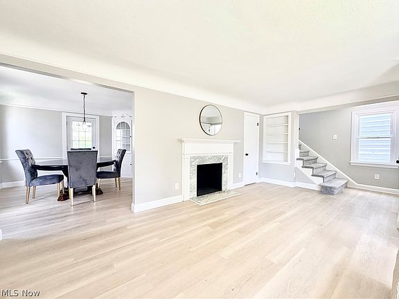 4th image of 3783 Covington Rd