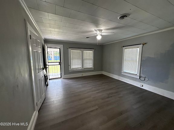 2nd image of 103 S Wooten Street