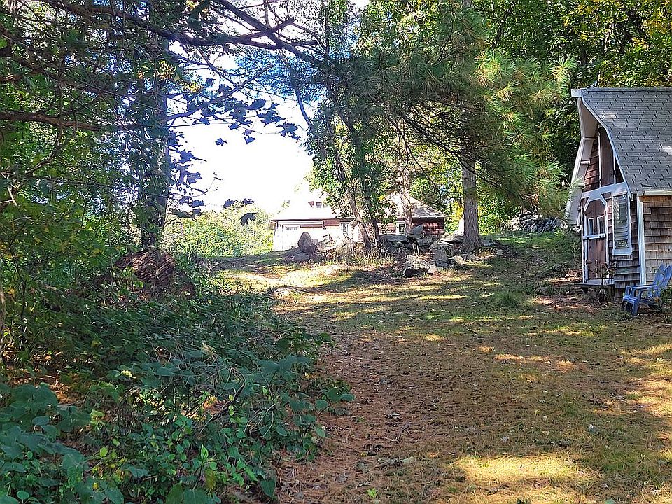2nd image of 14 Carroll Rd