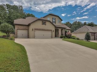 7 Constance Cir, Bella Vista, AR 72714