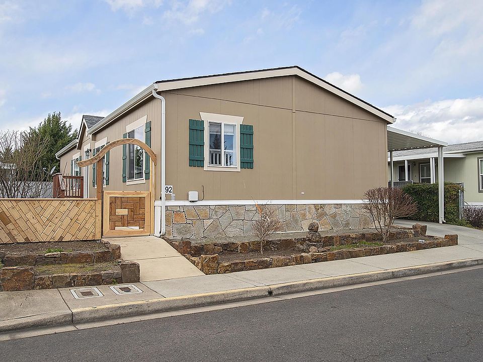 1st image of 2552 Thorn Oak Dr Spc 92