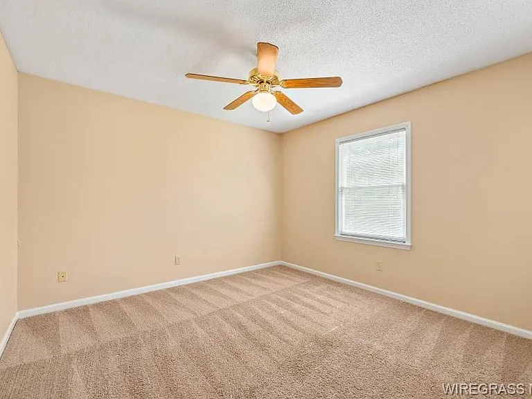 2804 Partridge Ln — Photo 13