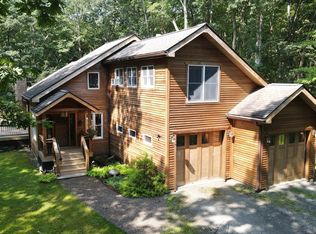 106 Water Lily Ter, Milford, PA 18337