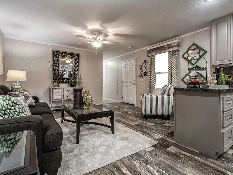 Cottonwood Cove — Photo 34