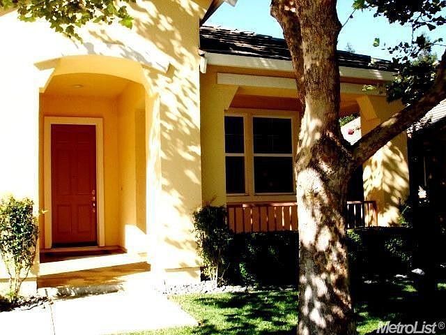 1st image of 850 Lighthouse Dr