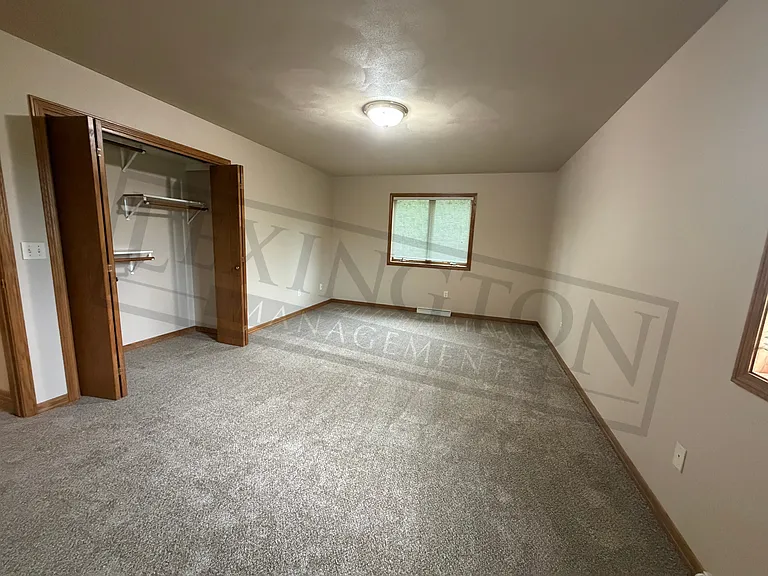 827 Foote St — Photo 11