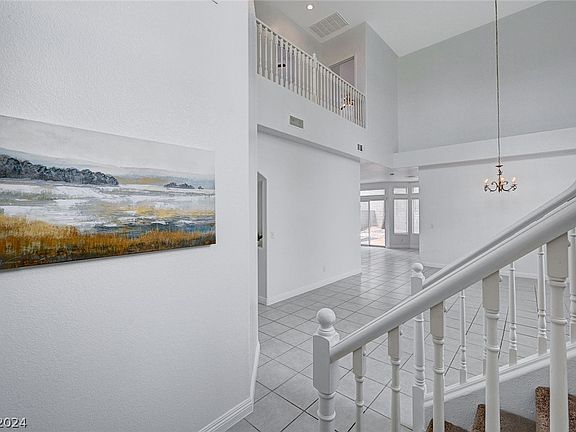 4th image of 429 Carmel Peak Ln