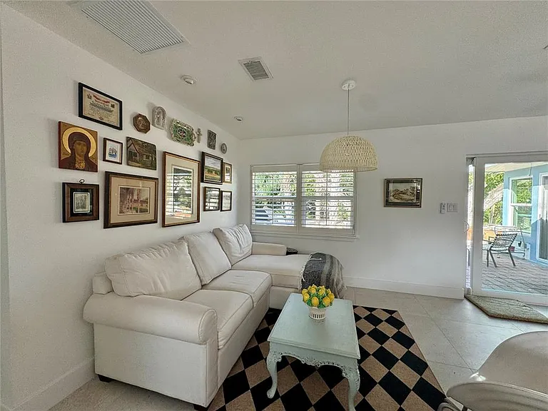 7372 Melaleuca Way — Photo 48
