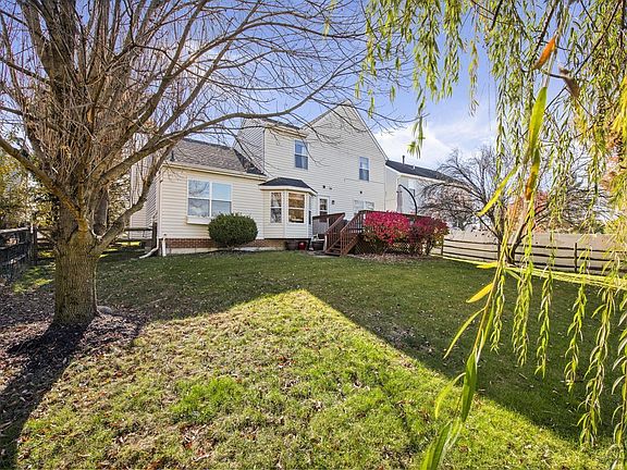 4th image of 5962 Deerfield Village Dr