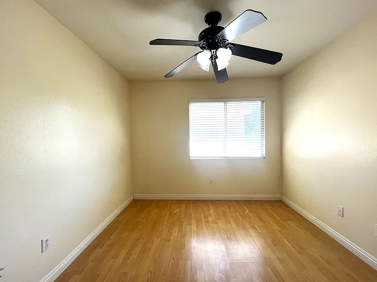 635 Shenandoah Rd — Photo 34