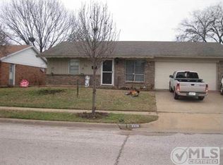2318 Royal Dr, Garland, TX 75041