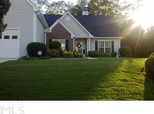 425 Trelawney Cir, Covington, GA