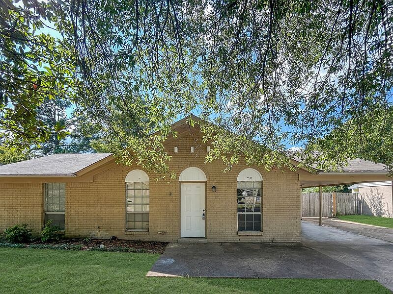 1st image of 8055 Whitebrook Dr