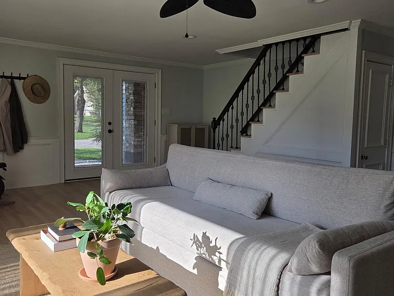 612 River Rd — Photo 2