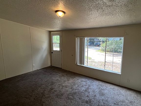 4th image of 15121 NE 85th Pl