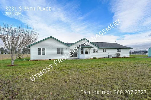 3231 S 35th Pl Photo 1