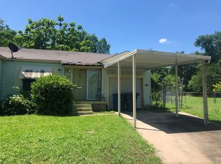 2650 Locust Ave, Dallas, TX 75216