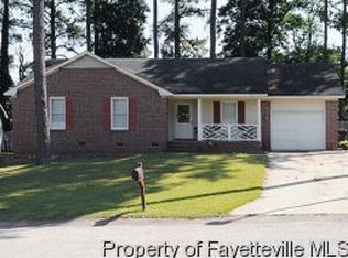 8017 Blaze Ct, Fayetteville, NC 28314