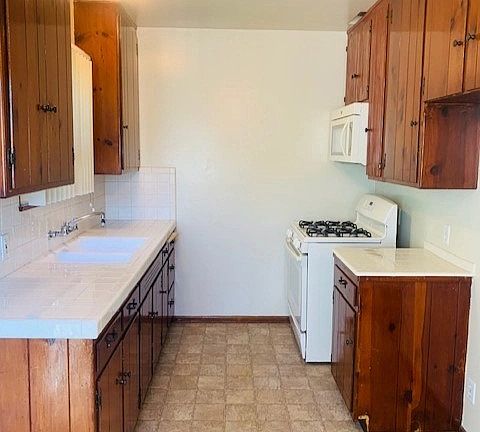 3rd image of 1905-1909 W Alameda Ave #1905B