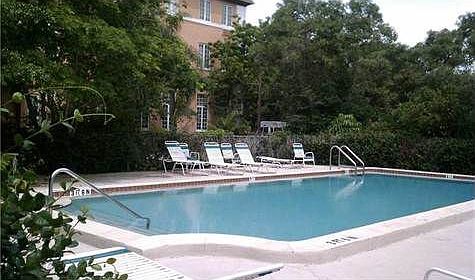3rd image of 238 Tampa Ave W #9C