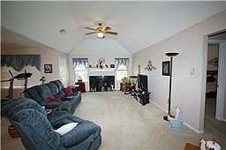 5th image of 5702 Village Park Dr