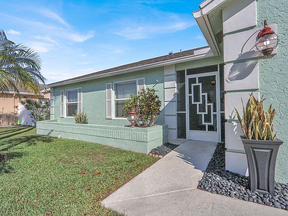 3rd image of 8781 Sand Lake Court