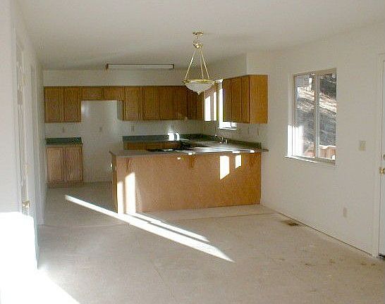 5th image of 2241 Sultana Drive