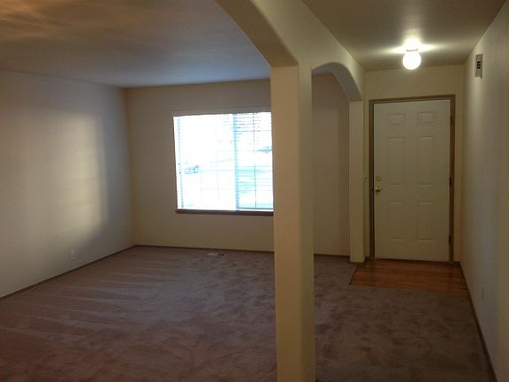 2nd image of 9118 138th St E