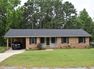 5760 Whisperwood Dr, Dalzell, SC 29040